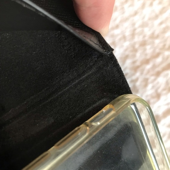 Louis Vuitton authentic monogram graphite 7Plus iPhone folio case - Picture 3 of 15